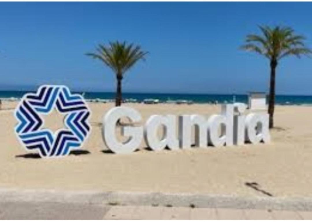 Estudio Recien Reformado Muy Cerca Del Mar Playa de Gandia Exterior photo